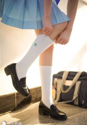 天降女孩子从2楼掉来了第一季
