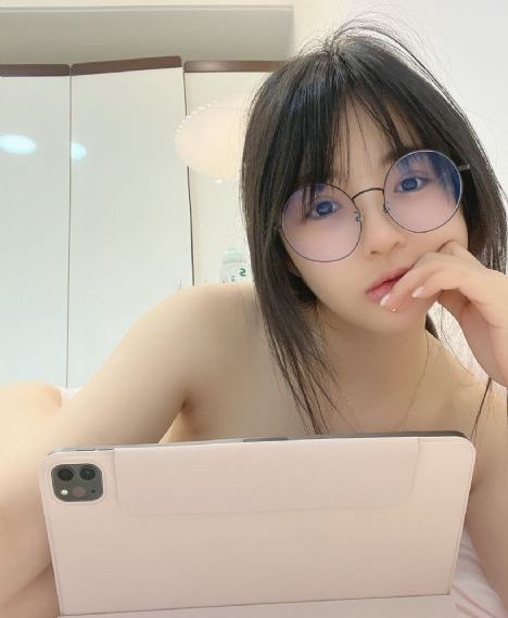 丰满大胸年轻的继牳