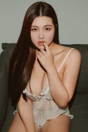 动漫美女被吸乳奶动漫视频